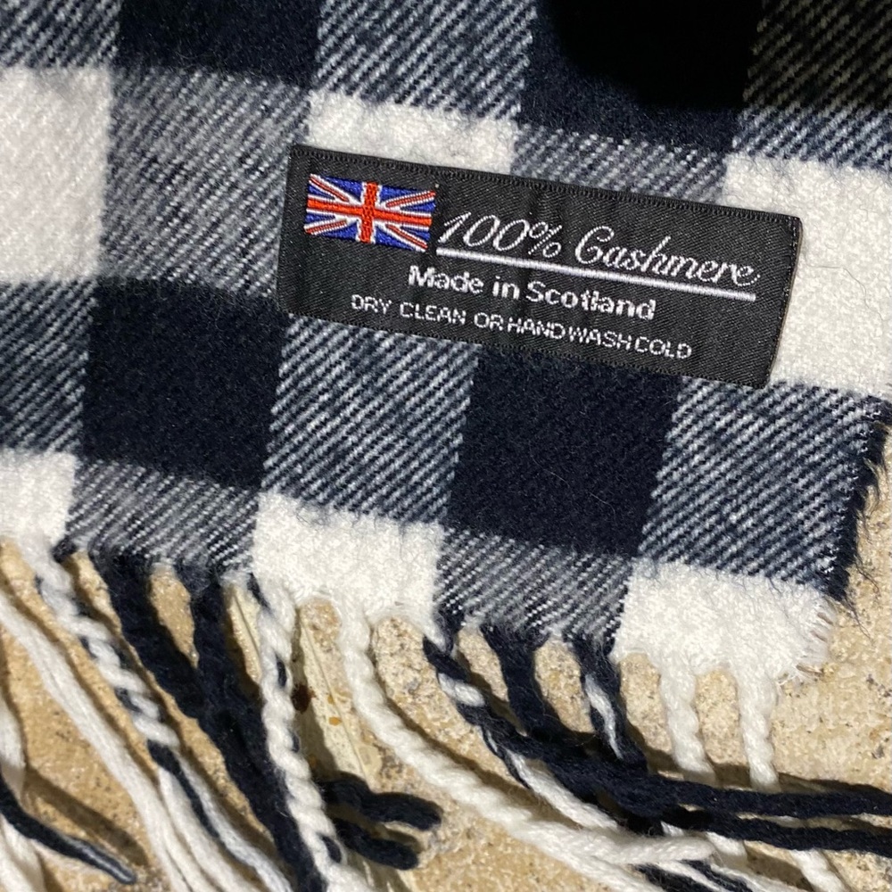 Unisex CASHMERE black/white buffalo plaid long scarf & long fringes, 62”L x 12”W - Picture 3 of 3